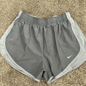 Nike dryfit shorts. Size L. No rips/tears/stains. Only worn a handful of times.
